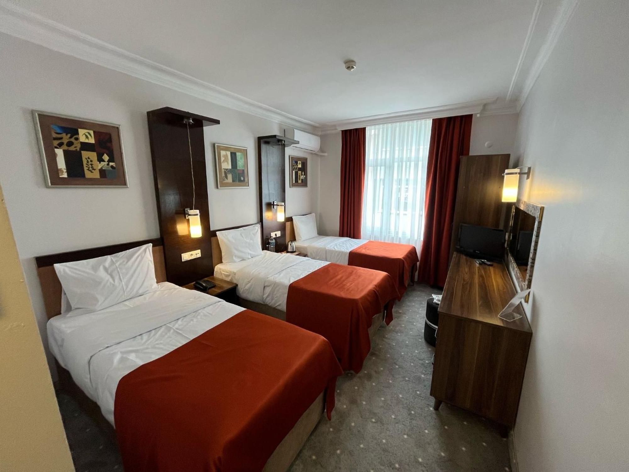 Topkapi Готель 3*