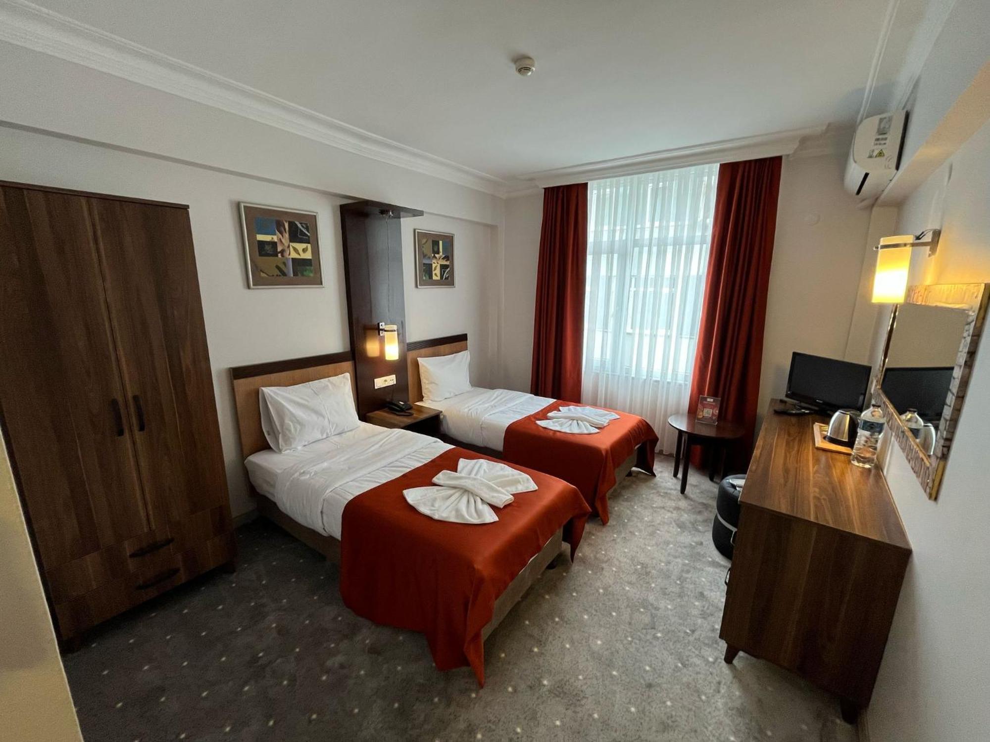 Topkapi 3* Стамбул